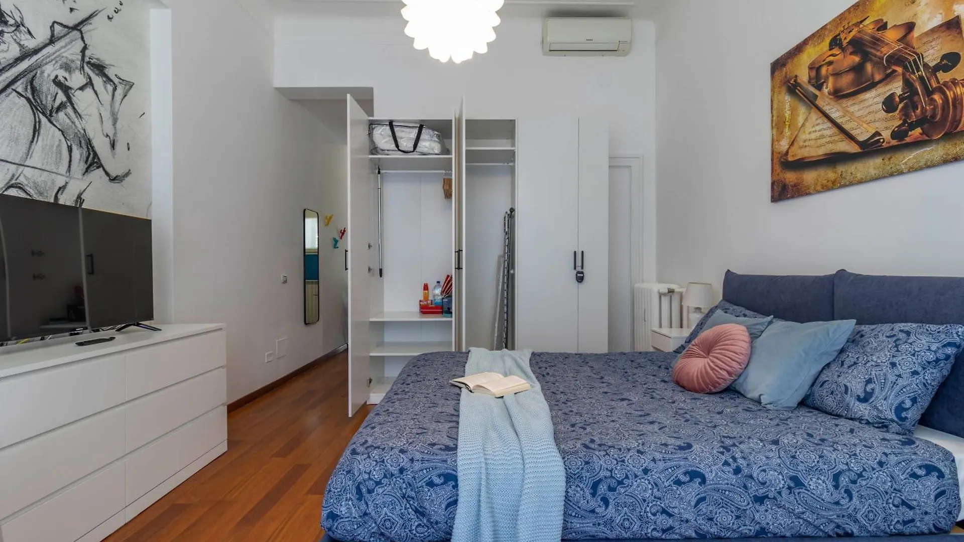 Stradivarius House - Carozzi Apartments Μιλάνο