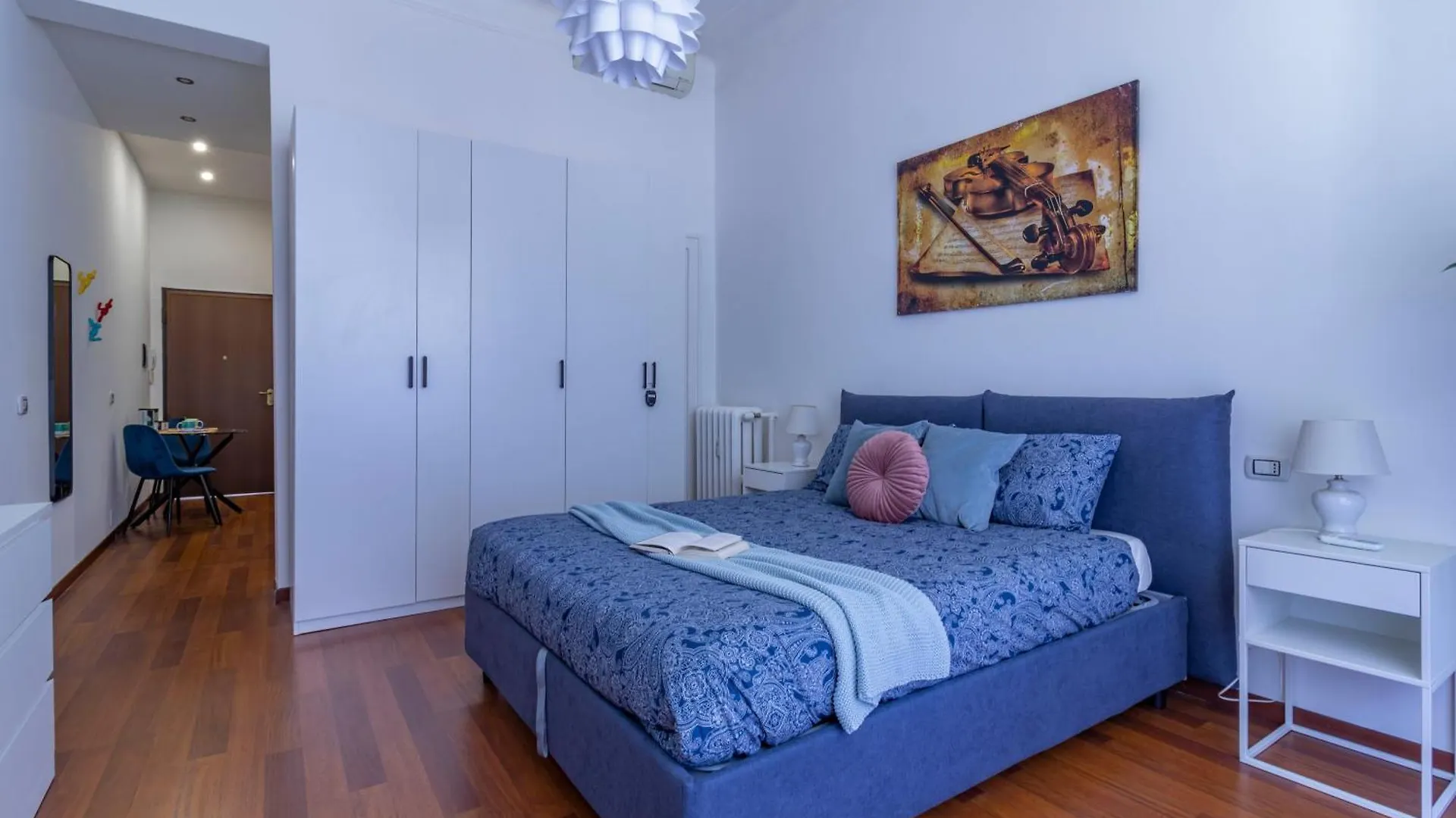 Stradivarius House - Carozzi Apartments Milan