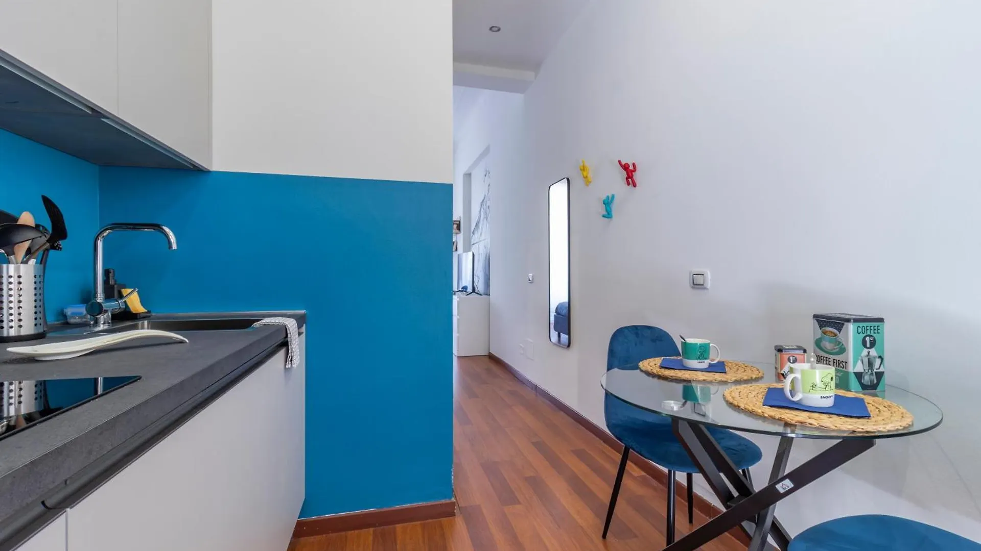 Stradivarius House - Carozzi Apartments Milan Italy